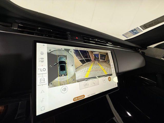 Photo of 2025 Santorini Black Metallic Land Rover Range Rover Sport