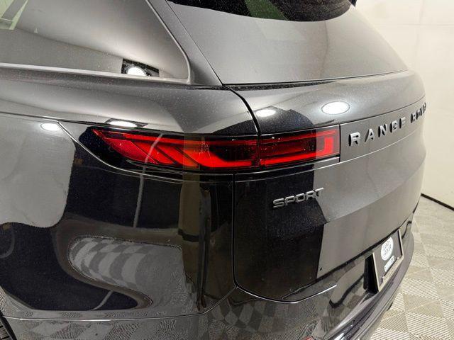 Photo of 2025 Santorini Black Metallic Land Rover Range Rover Sport