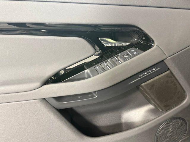 Photo of 2025 Santorini Black Metallic Land Rover Range Rover Evoque