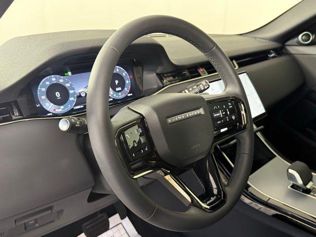 Photo of 2025 Santorini Black Metallic Land Rover Range Rover Evoque