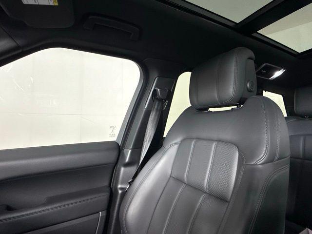 Photo of 2021 Eiger Gray Metallic Land Rover Range Rover Sport