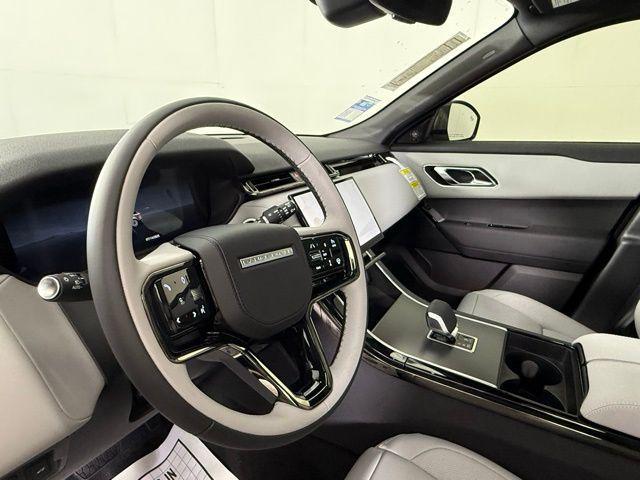 Photo of 2026 White Land Rover Range Rover Velar