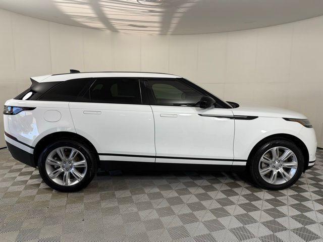 Photo of 2026 White Land Rover Range Rover Velar