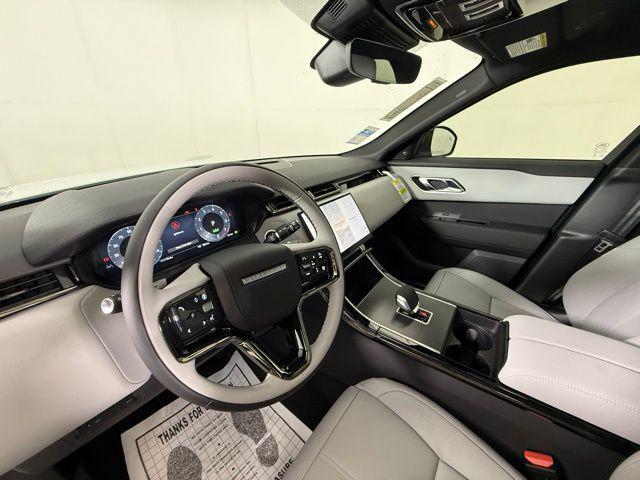 Photo of 2026 White Land Rover Range Rover Velar