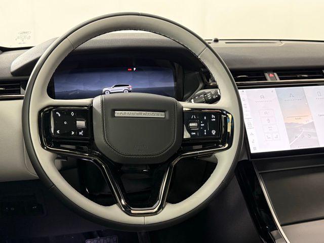Photo of 2026 White Land Rover Range Rover Velar