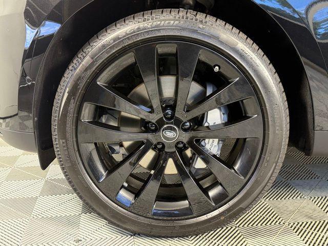 Photo of 2025 Santorini Black Metallic Land Rover Range Rover Sport