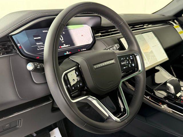 Photo of 2025 Santorini Black Metallic Land Rover Range Rover Sport