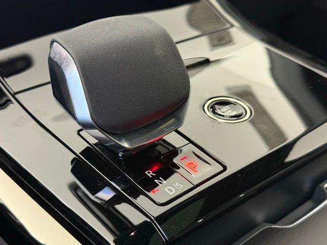 Photo of 2025 Santorini Black Metallic Land Rover Range Rover Sport