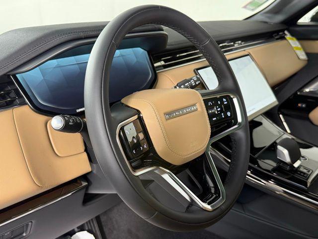 Photo of 2025 Black Land Rover Range Rover Sport