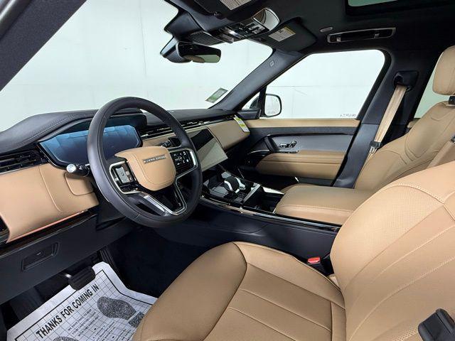 Photo of 2025 Black Land Rover Range Rover Sport