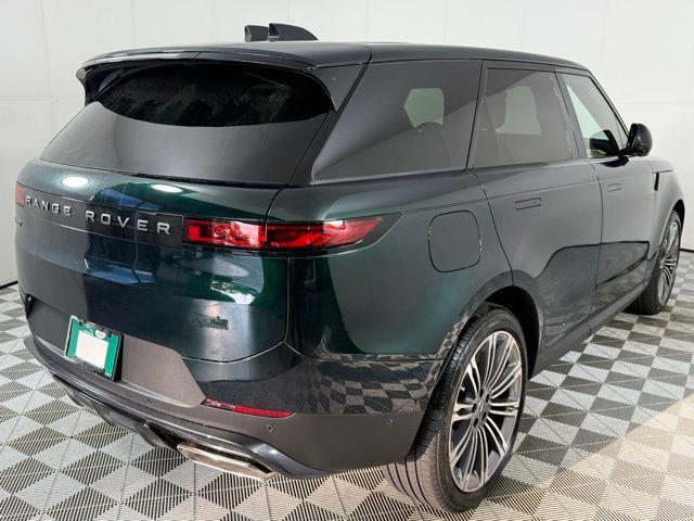 Photo of 2025 Black Land Rover Range Rover Sport