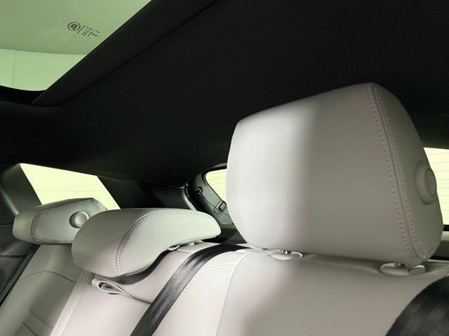 Photo of 2026 Fuji White Land Rover Range Rover Evoque