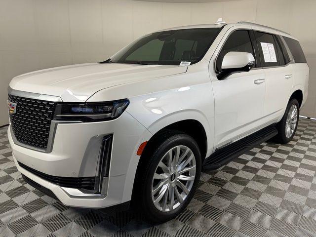 Photo of 2021 Crystal White Tricoat Cadillac Escalade