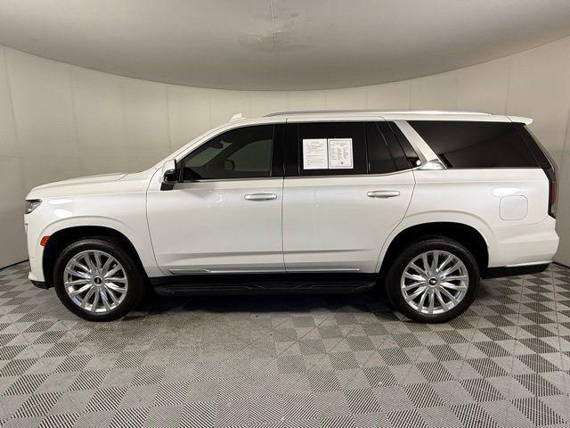 Photo of 2021 Crystal White Tricoat Cadillac Escalade