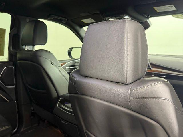 Photo of 2021 Crystal White Tricoat Cadillac Escalade