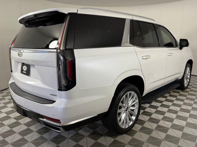 Photo of 2021 Crystal White Tricoat Cadillac Escalade