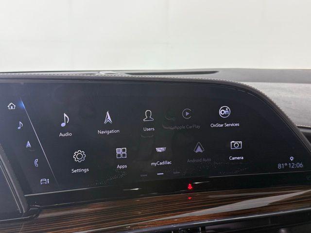 Photo of 2021 Crystal White Tricoat Cadillac Escalade