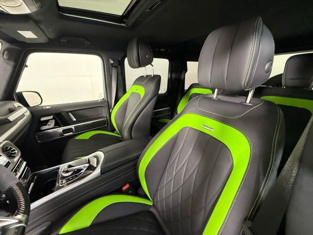 Photo of 2024 MANUFAKTUR Night Black Magno Mercedes-Benz AMG G 63