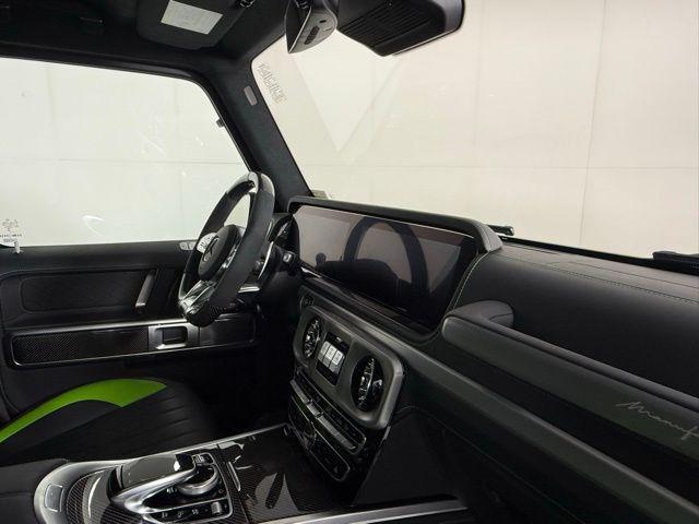 Photo of 2024 MANUFAKTUR Night Black Magno Mercedes-Benz AMG G 63