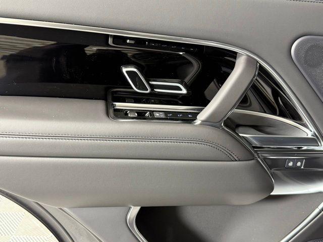 Photo of 2025 Carpathian Gray Premium Metallic Land Rover Range Rover