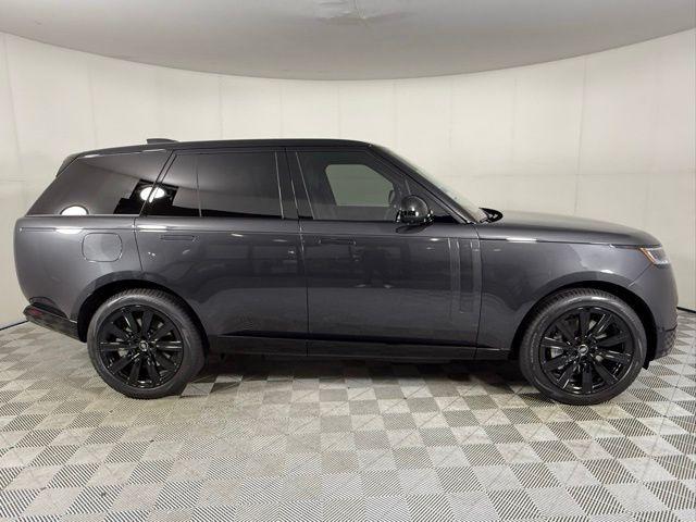 Photo of 2025 Carpathian Gray Premium Metallic Land Rover Range Rover