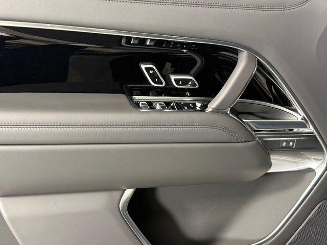 Photo of 2025 Carpathian Gray Premium Metallic Land Rover Range Rover