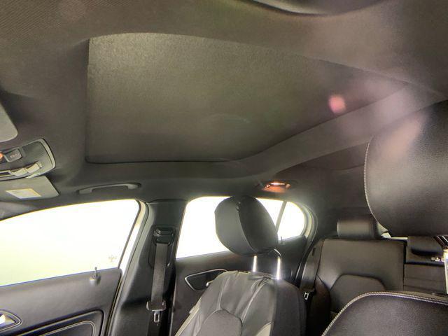 Photo of 2018 Polar White Mercedes-Benz GLA 250