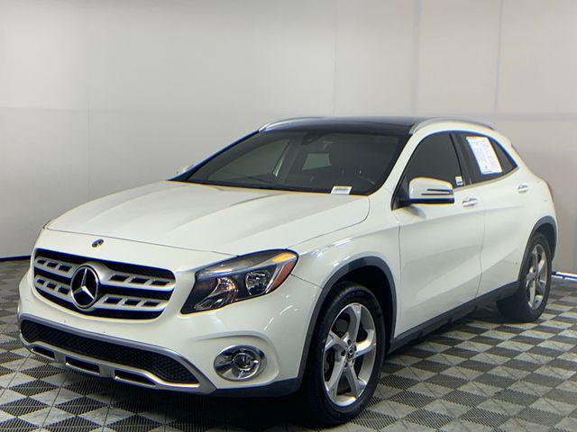 Photo of 2018 Polar White Mercedes-Benz GLA 250