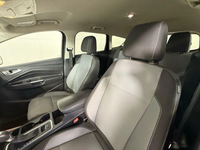 Photo of 2017 Shadow Black Ford Escape