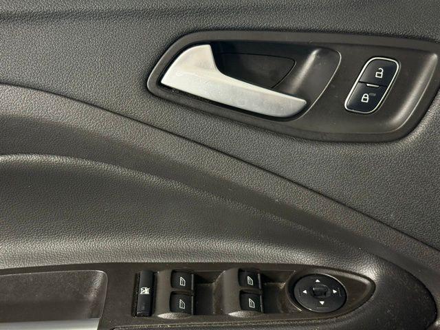 Photo of 2017 Shadow Black Ford Escape
