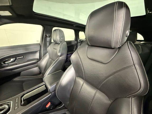 Photo of 2018 Carpathian Gray Premium Metallic Land Rover Range Rover Evoque