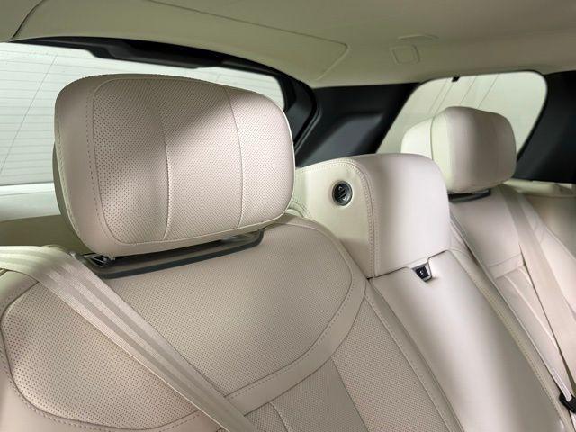 Photo of 2025 Carpathian Gray Premium Metallic Land Rover Range Rover