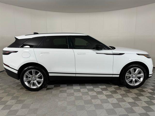 Photo of 2026 Fuji White Land Rover Range Rover Velar
