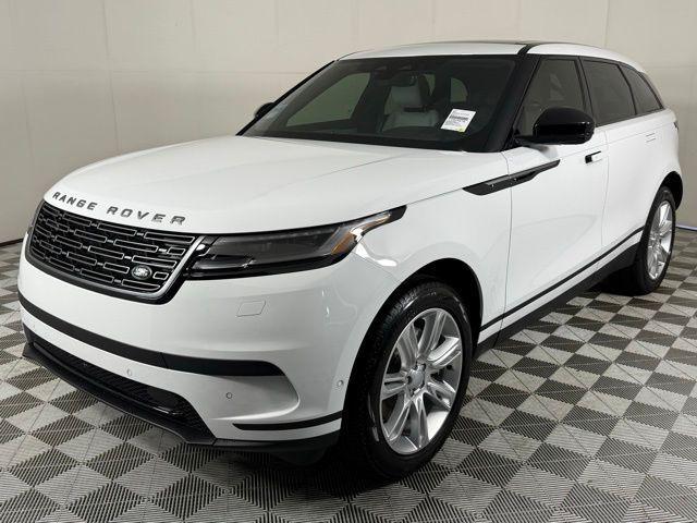 Photo of 2026 Fuji White Land Rover Range Rover Velar