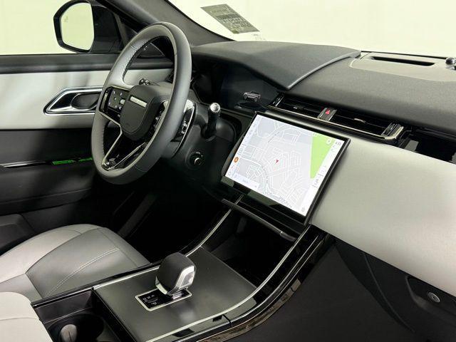 Photo of 2026 Fuji White Land Rover Range Rover Velar