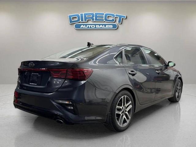 Photo of 2021 Gravity Gray Kia Forte