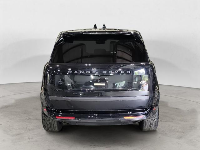 Photo of 2023 Black Land Rover Range Rover