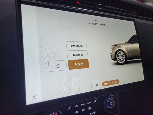 Photo of 2023 Black Land Rover Range Rover