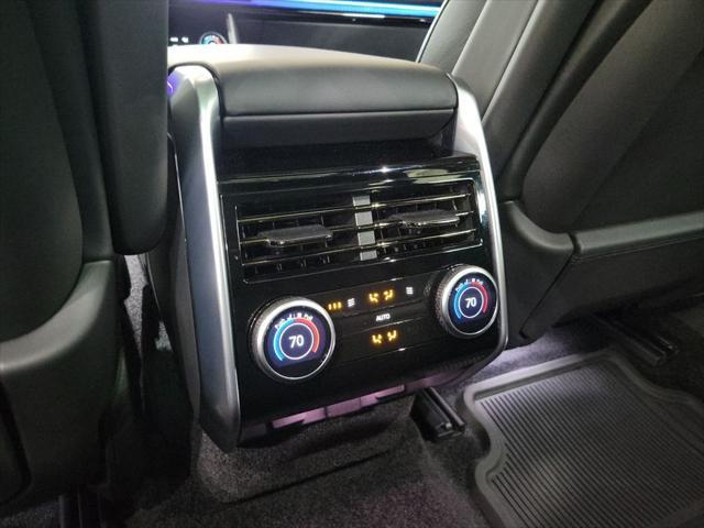 Photo of 2023 Black Land Rover Range Rover