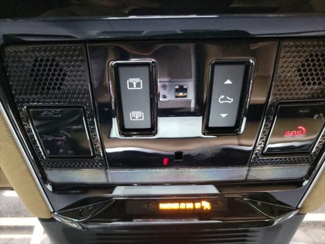Photo of 2023 Brown Land Rover Range Rover