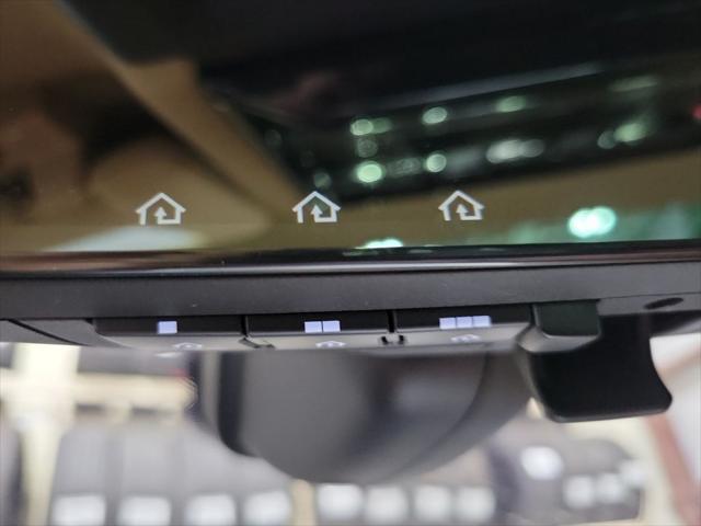 Photo of 2023 Brown Land Rover Range Rover