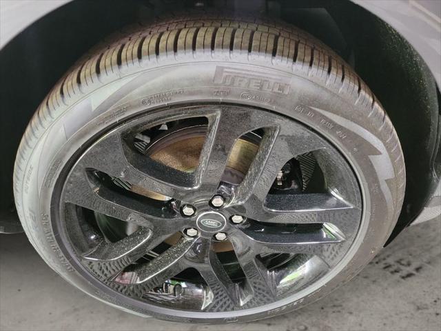 Photo of 2026 Gray Land Rover Range Rover Evoque
