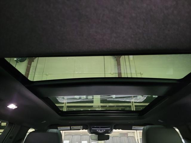 Photo of 2026 Gray Land Rover Range Rover Evoque