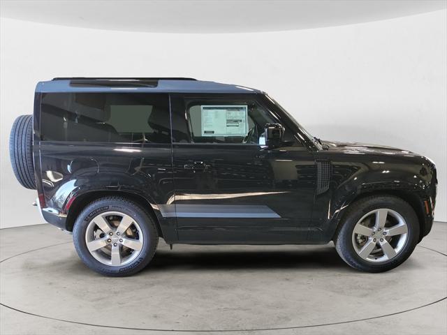 Photo of 2025 Santorini Black Metallic Land Rover Defender