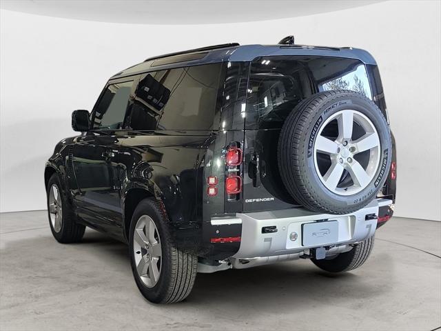 Photo of 2025 Santorini Black Metallic Land Rover Defender