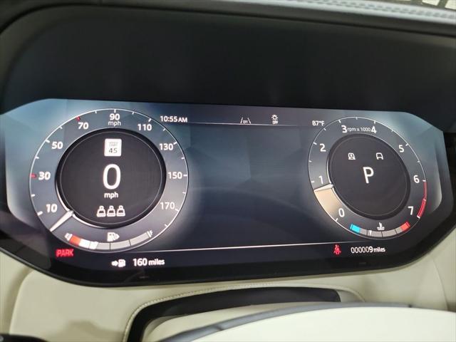 Photo of 2025 Black Land Rover Range Rover
