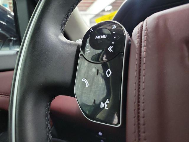 Photo of 2020 Silver Land Rover Range Rover Evoque