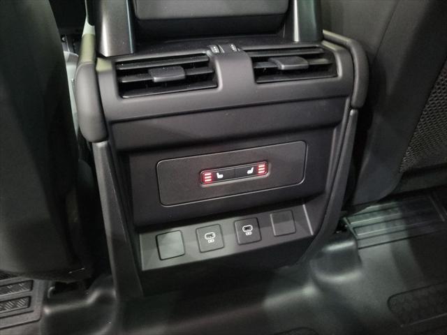 Photo of 2025 Santorini Black Metallic Land Rover Defender