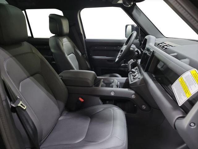 Photo of 2025 Santorini Black Metallic Land Rover Defender