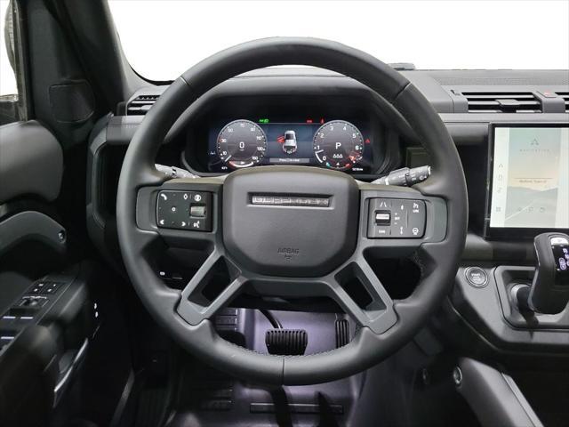 Photo of 2025 Santorini Black Metallic Land Rover Defender